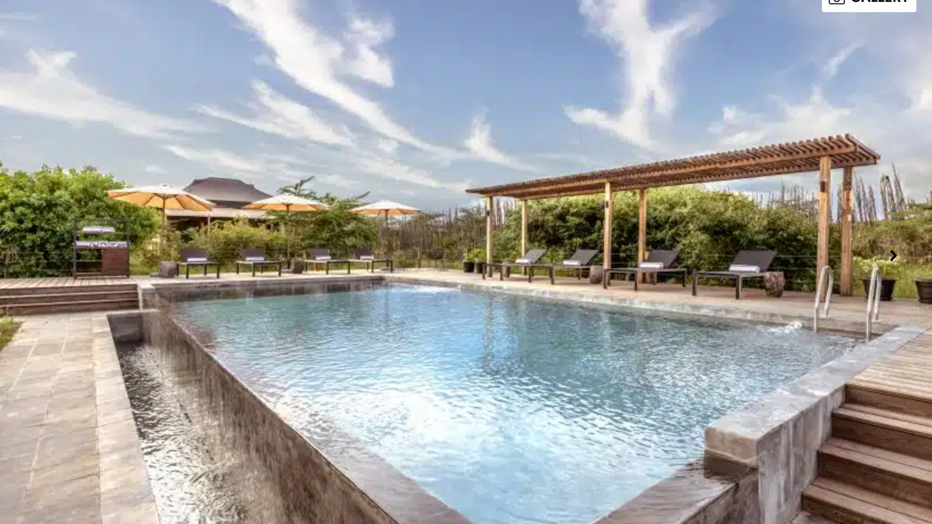 JW-Marriott-pool_16x9
